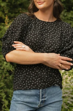 Dongguan Huoyoung Apparel Co Tops|Maternity Friendly<Adrianne Top-Black Floral