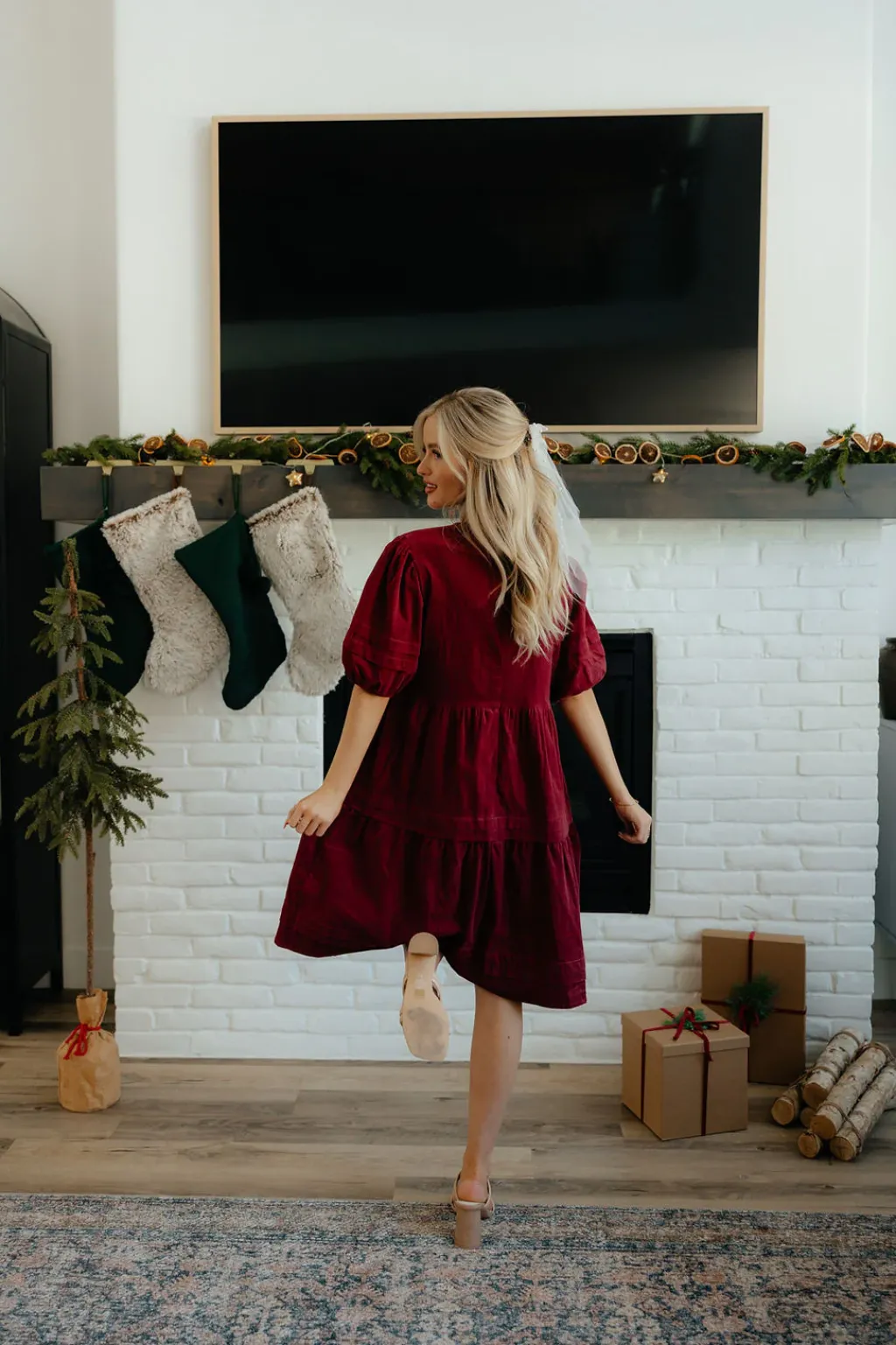 Dongguan Huoyoung Apparel Co Dresses|Maternity Friendly<Ames Dress-Burgundy