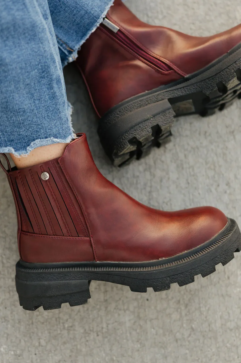 Rad Fashion Boots & Booties<Ayden Boots-Wine