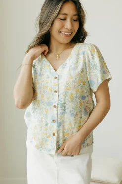 Dongguan Huoyoung Apparel Co Tops|Nursing Friendly<Beverly Top-Pale Floral