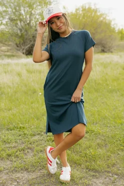 Dongguan Huoyoung Apparel Co Dresses|Maternity Friendly<Camryn Dress-Dark