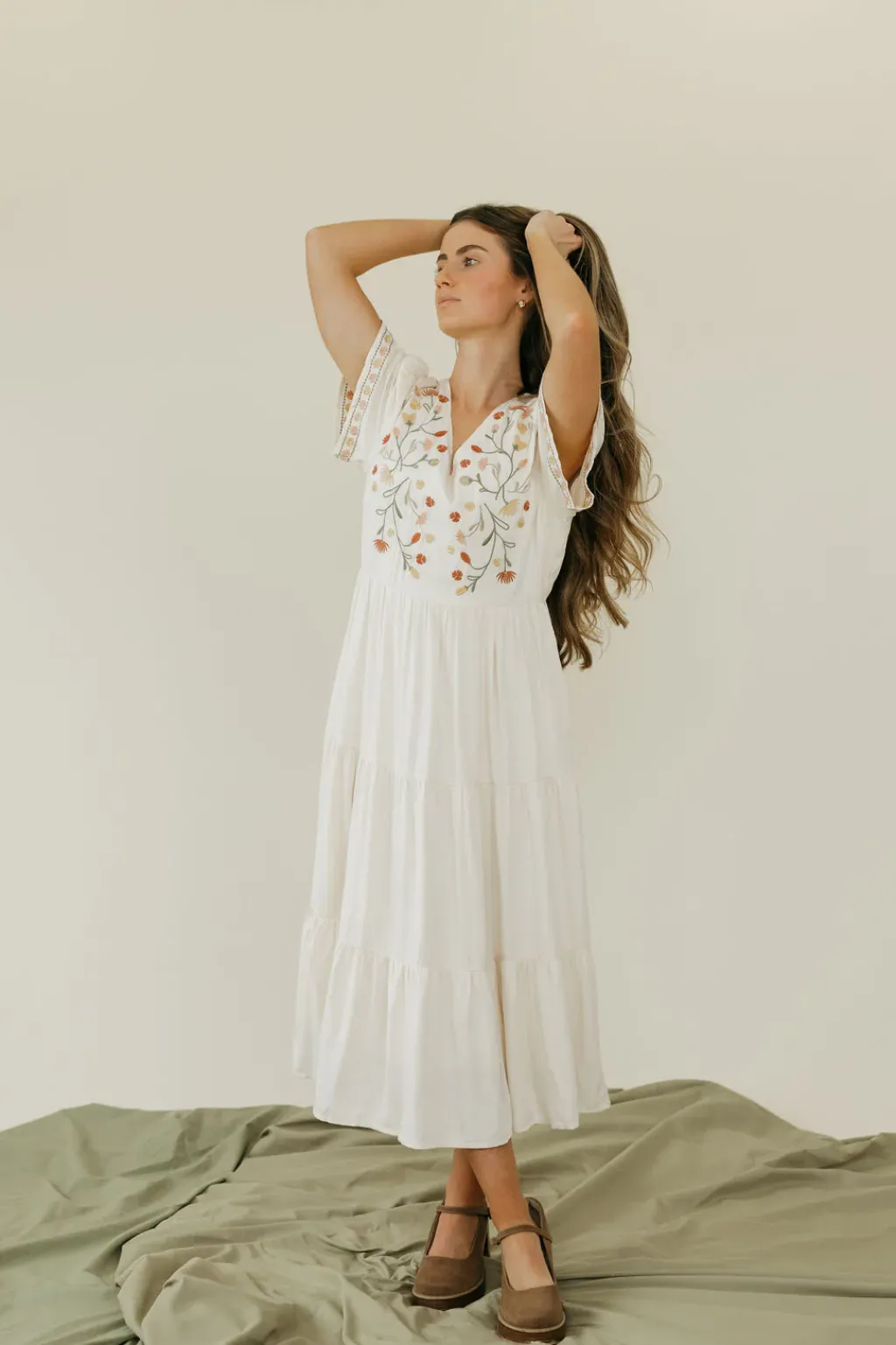 Tea N Rose Maternity Friendly|Dresses<Carina Dress-Ivory