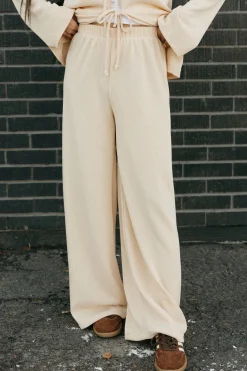 If she loves Maternity Friendly<Charlize Pants-Taupe