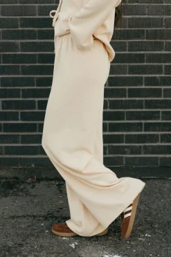 If she loves Maternity Friendly<Charlize Pants-Taupe