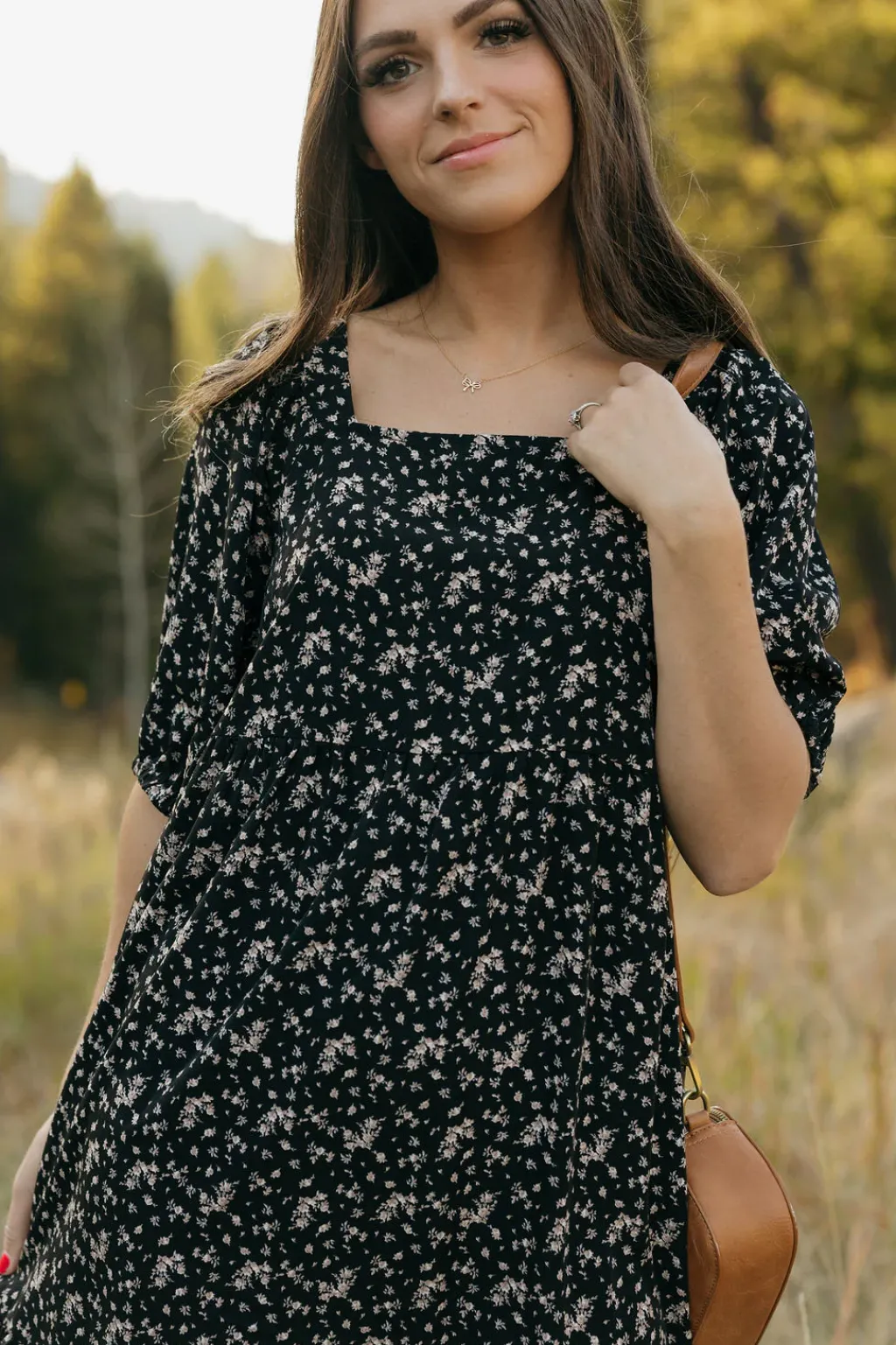 Dongguan Huoyoung Apparel Co Dresses|Maternity Friendly<Downtown Memories Dress- Floral