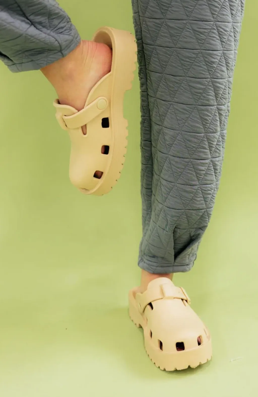 Free People Clogs|Flats<Karlie Buckle Clog-Sand Dune