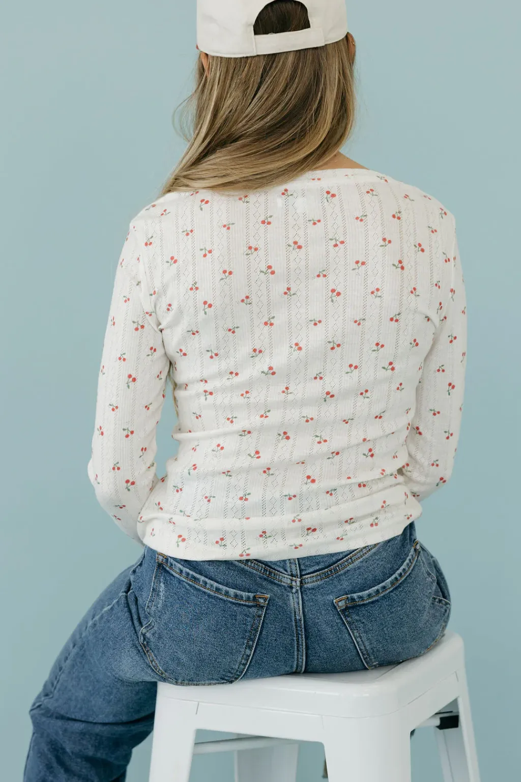 Dongguan Huoyoung Apparel Co Tops|Maternity Friendly<Haisley Top-Ivory Cherries