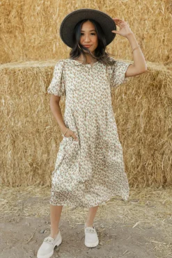 Dongguan Huoyoung Apparel Co Dresses|Maternity Friendly<Harley Dress-Cream Floral