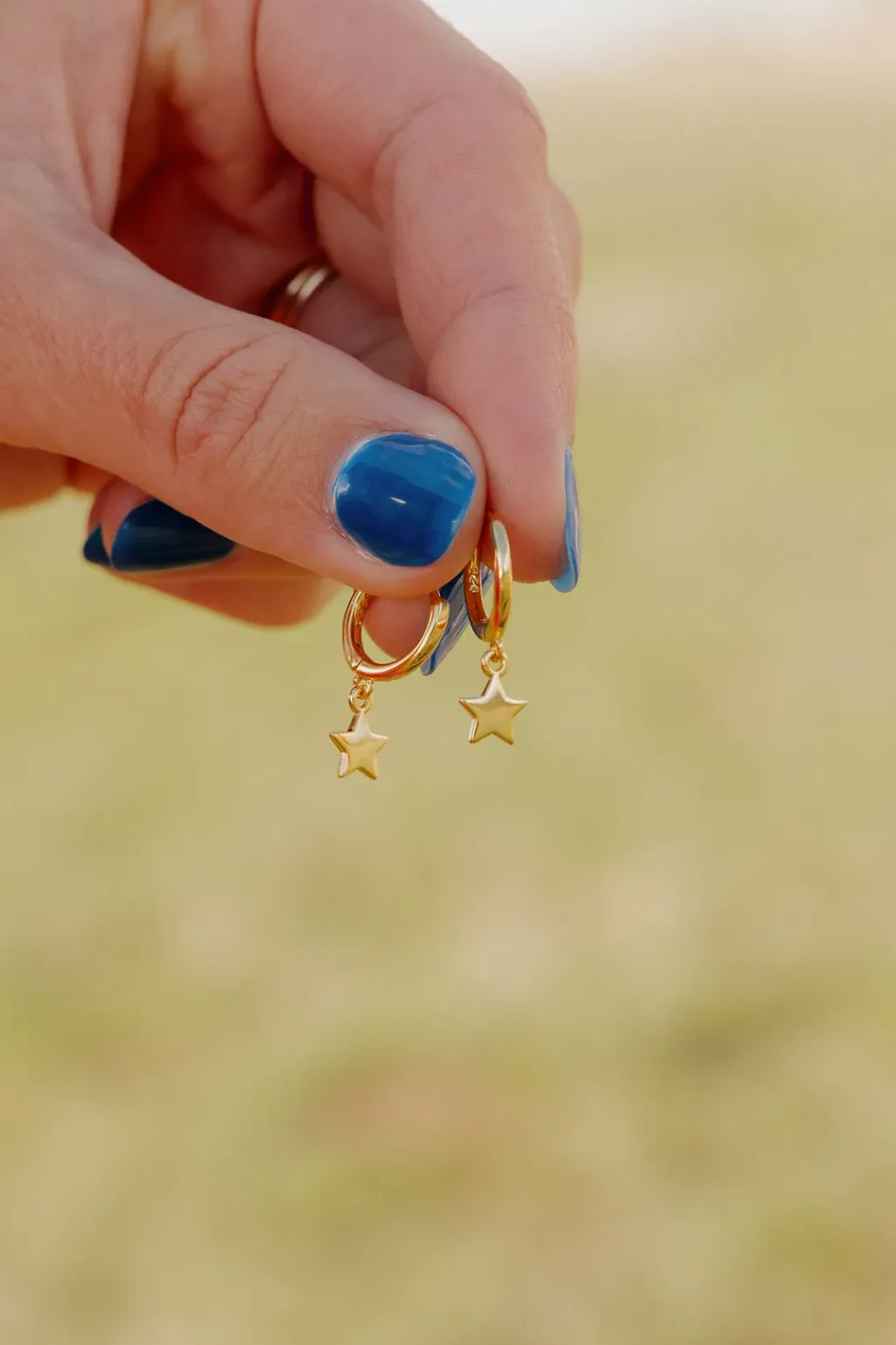 Ali Express Earrings<Huggie Hoop Star Earrings