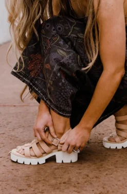 Oasis Society Sandals<Hyland Sandals-Nude
