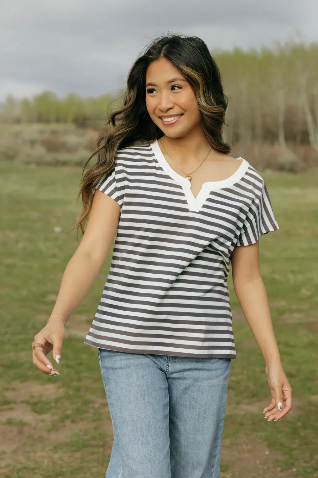 Dongguan Huoyoung Apparel Co Tops|Maternity Friendly<Kaley Top-Ivory/