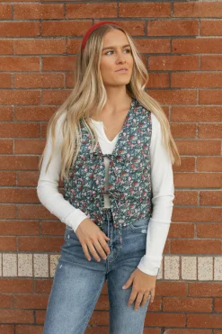 Polagram Outerwear|Tops<Lorretta Vest-Navy Floral
