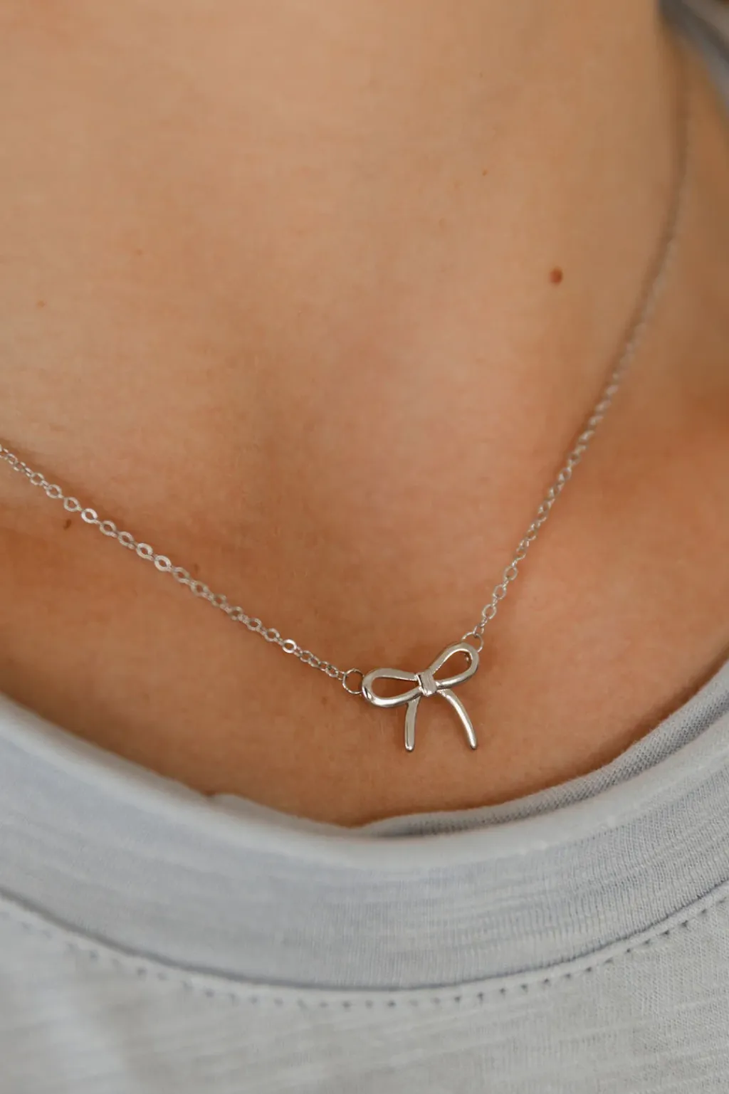 Ali Express Necklaces<Mini Bow Necklace-Silver