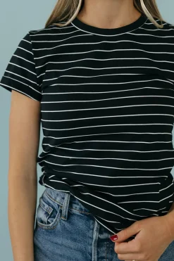 Dongguan Huoyoung Apparel Co Tops|Tops<Must Have Tee- Stripe
