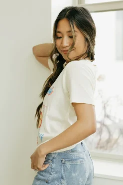 Alexis G. Tops|Tees<Peaches Farm Tee-Cream
