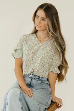 Dongguan Huoyoung Apparel Co Tops|Maternity Friendly<Sasha Top-Sage Floral