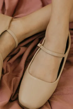 Rad Fashion Flats<Truth Mary Jane Flats-Nude